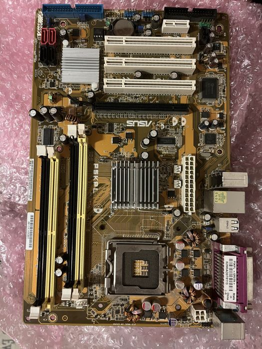 Motherboards (2) e processador (1)
