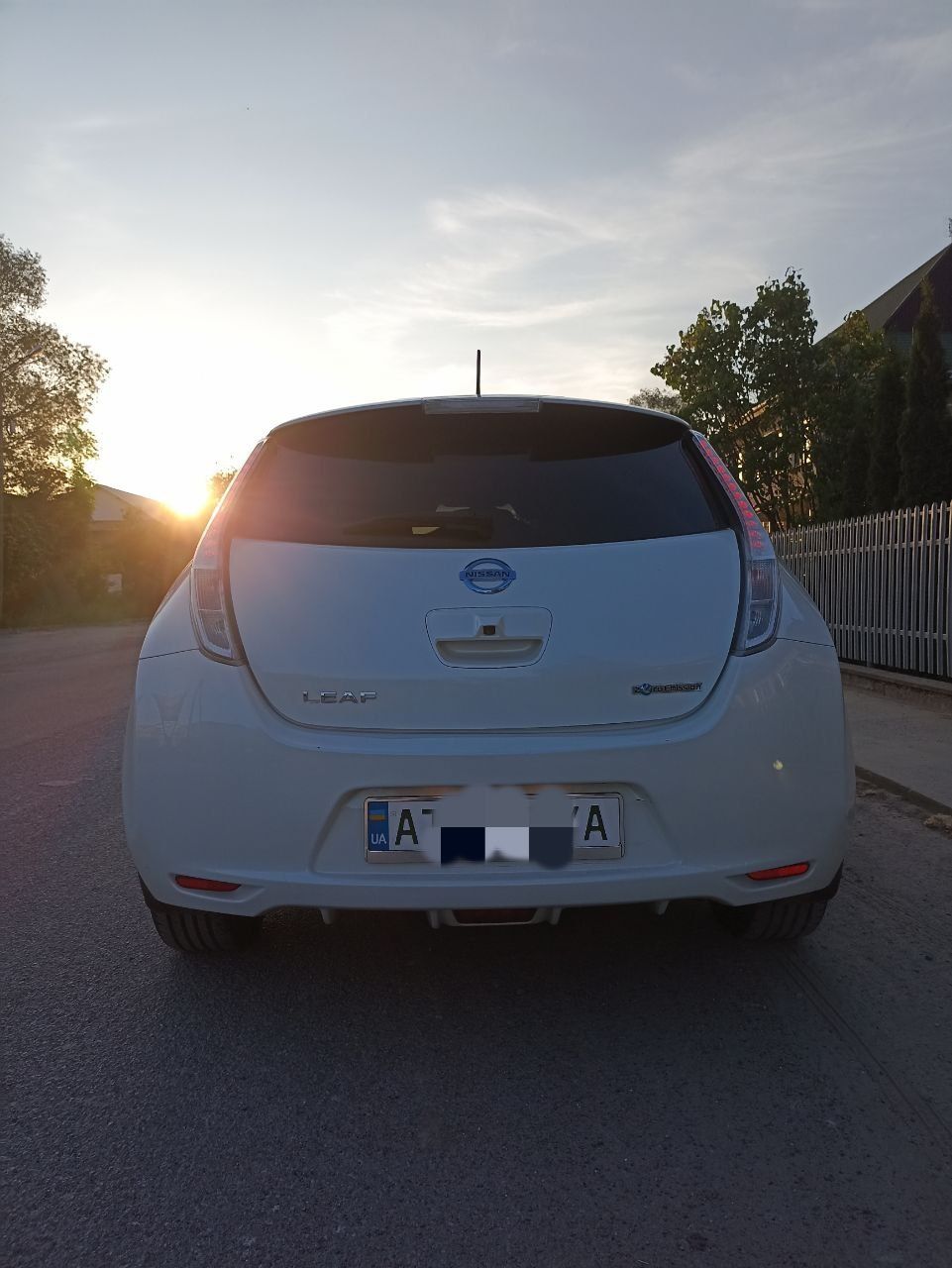 Nissan Leaf 2015 I покоління (FL) • 24 kWh (107 к.с.)