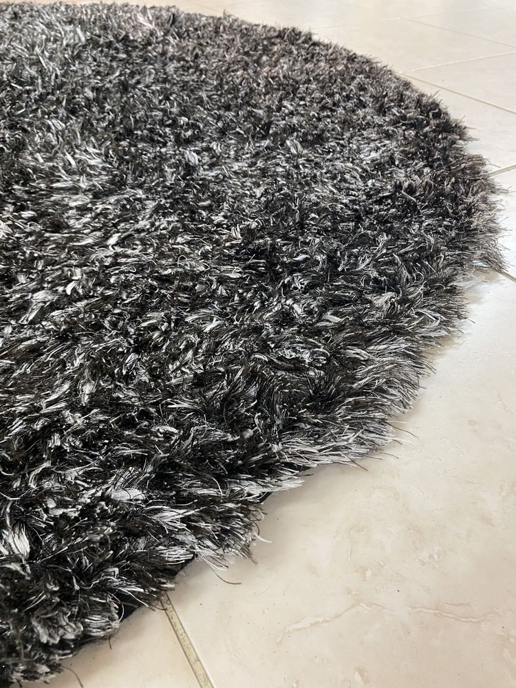 Carpete Redonda Preta 200cm