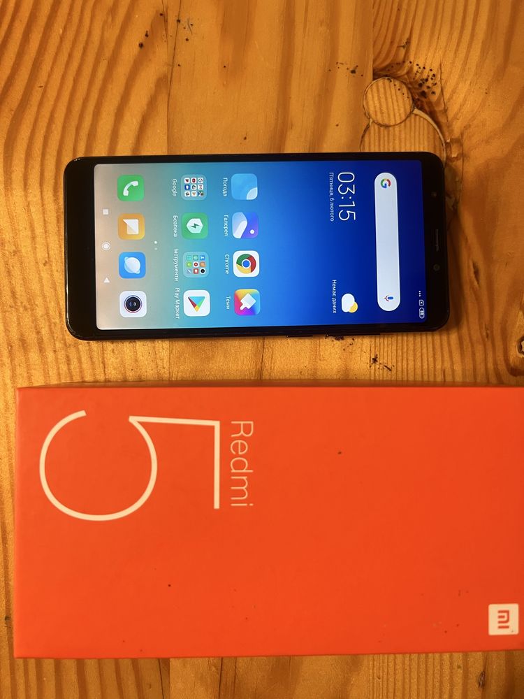 Смартфон Xaomi Redmi 5