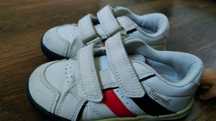 Buty, adidasy białe na rzepy Reserved. R. 27, stan b. dobry!