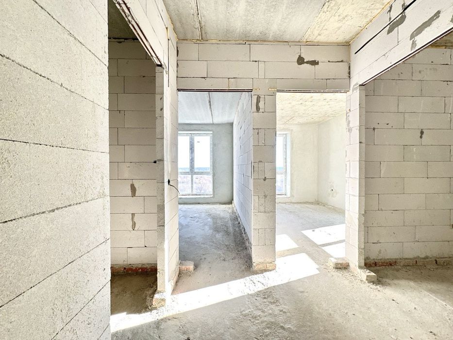 Продається двохрівнена квартира В НОВОБУДОВІ