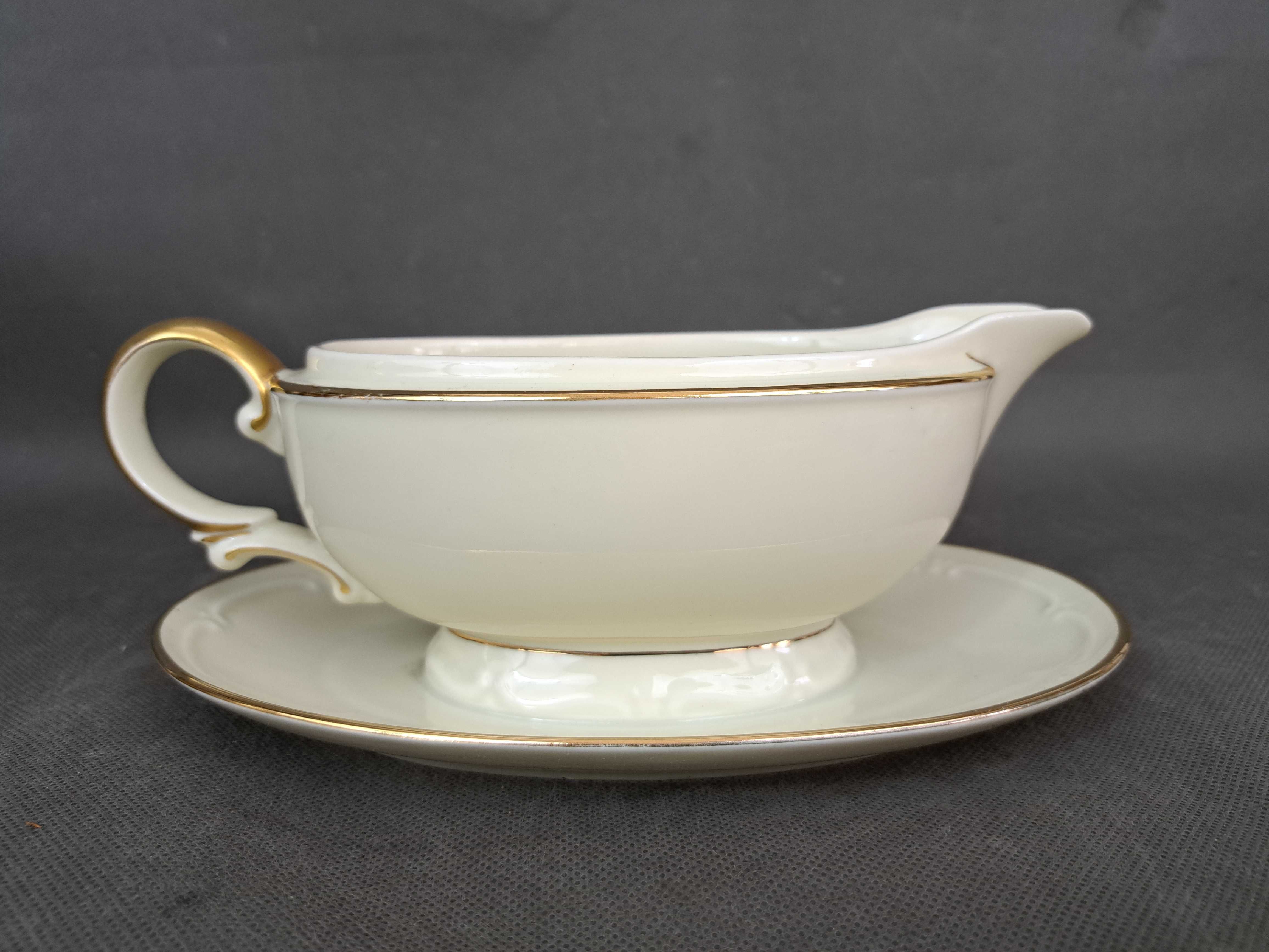 Sosjerka porcelanowa Carl Tielsch, Wałbrzych