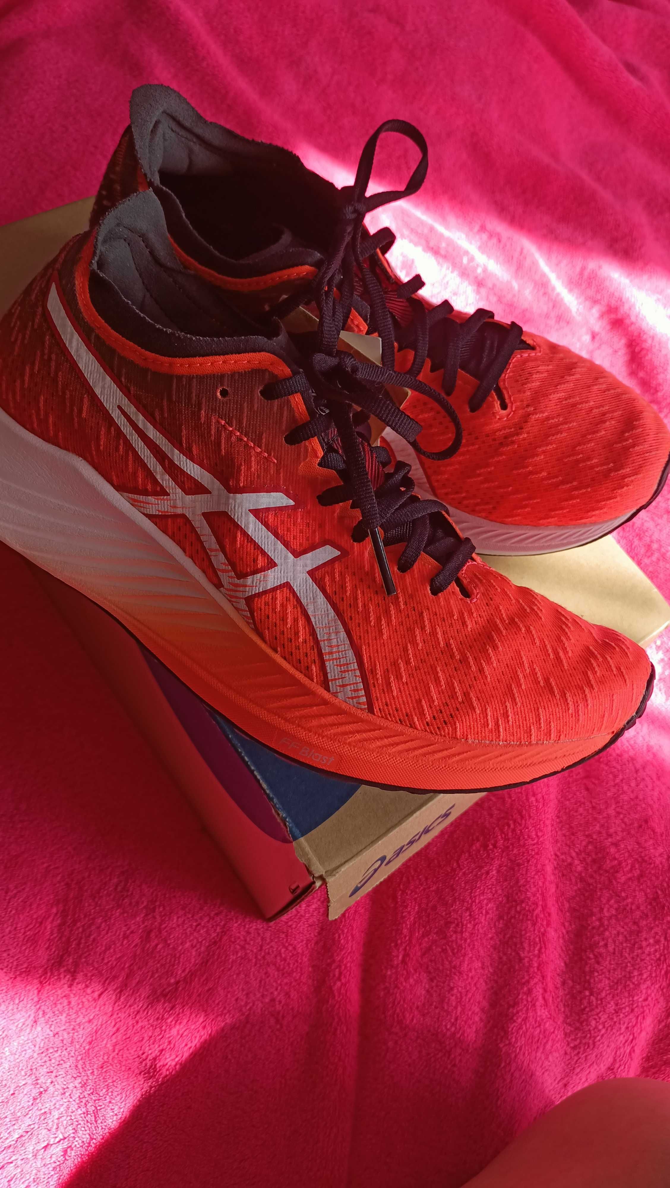 Asics Magic Speed 36