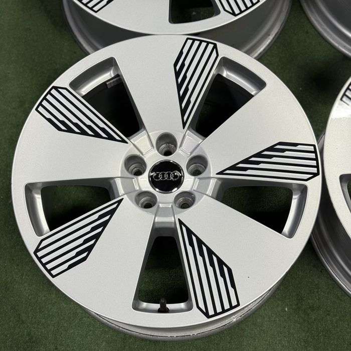 Оригінальні диски 5/112 r19 Audi Q8 e-tron, Q5, A6 і ін. Volkswagen.