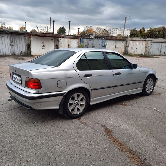 BMW е36 1.8 гбо 4 переоформление
