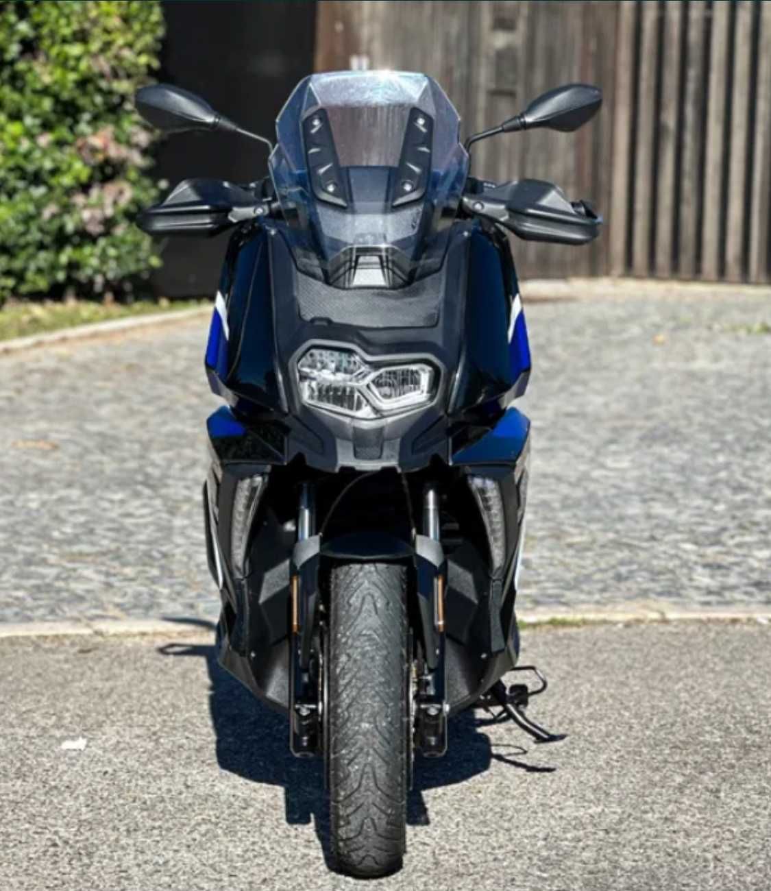 BMW C400X Connectivity como nova