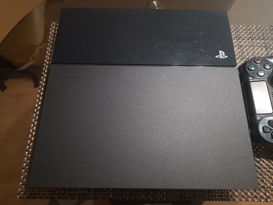 PS4 Fat 500gb + оригинальный геймпад