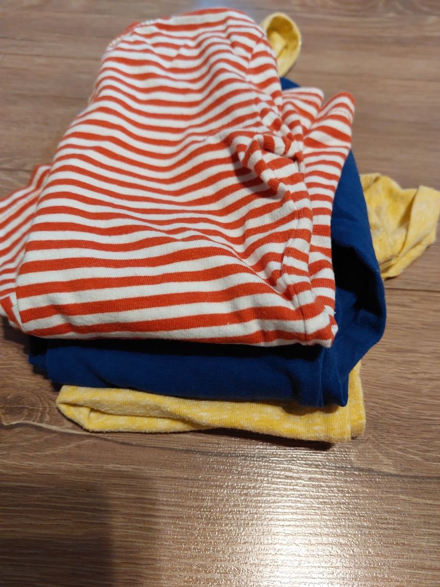 Zestaw ubrań chłopięcych  86