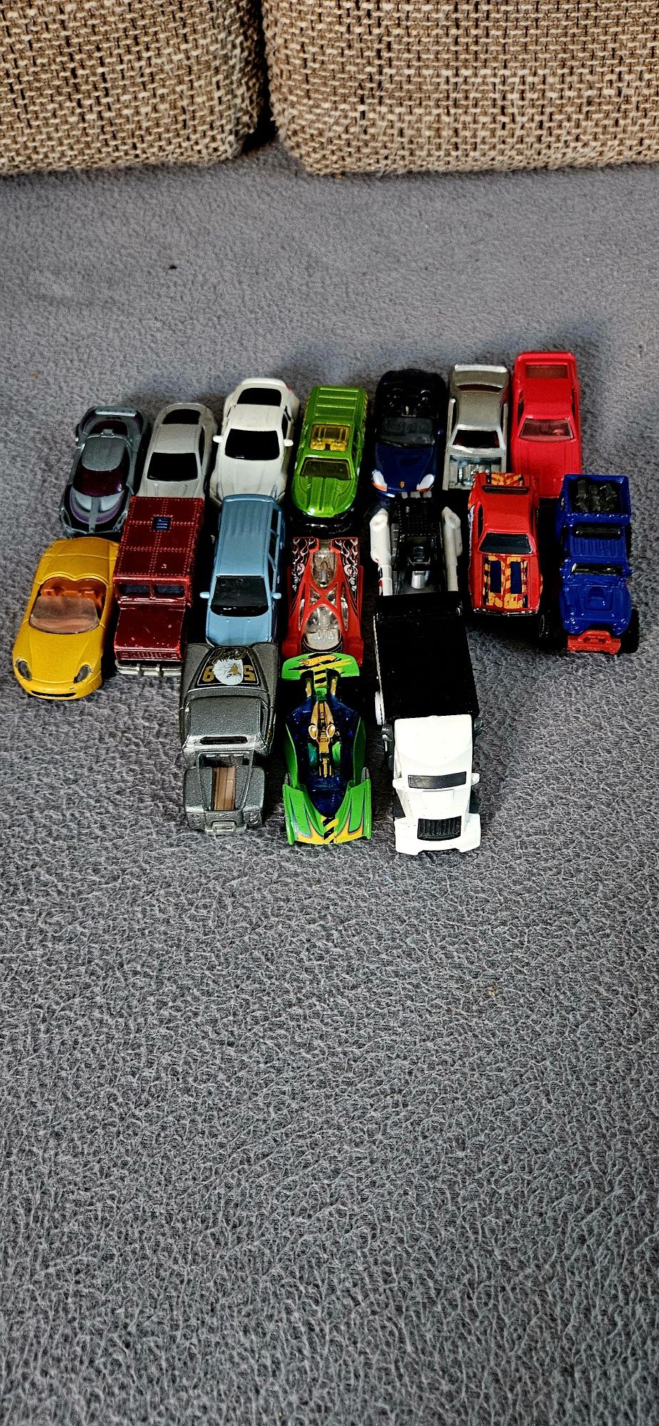Auta resoraki zestaw Matchbox,  Hot wheels,  Welly