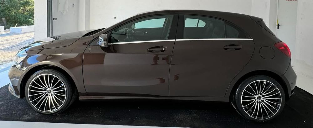 Mercedes-Benz A180d Style IRREPRENSIVEL!