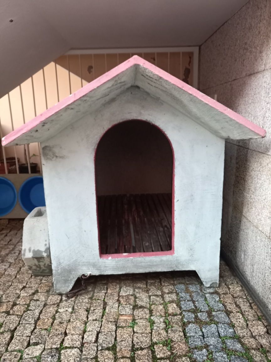 Casota para cão grande porte