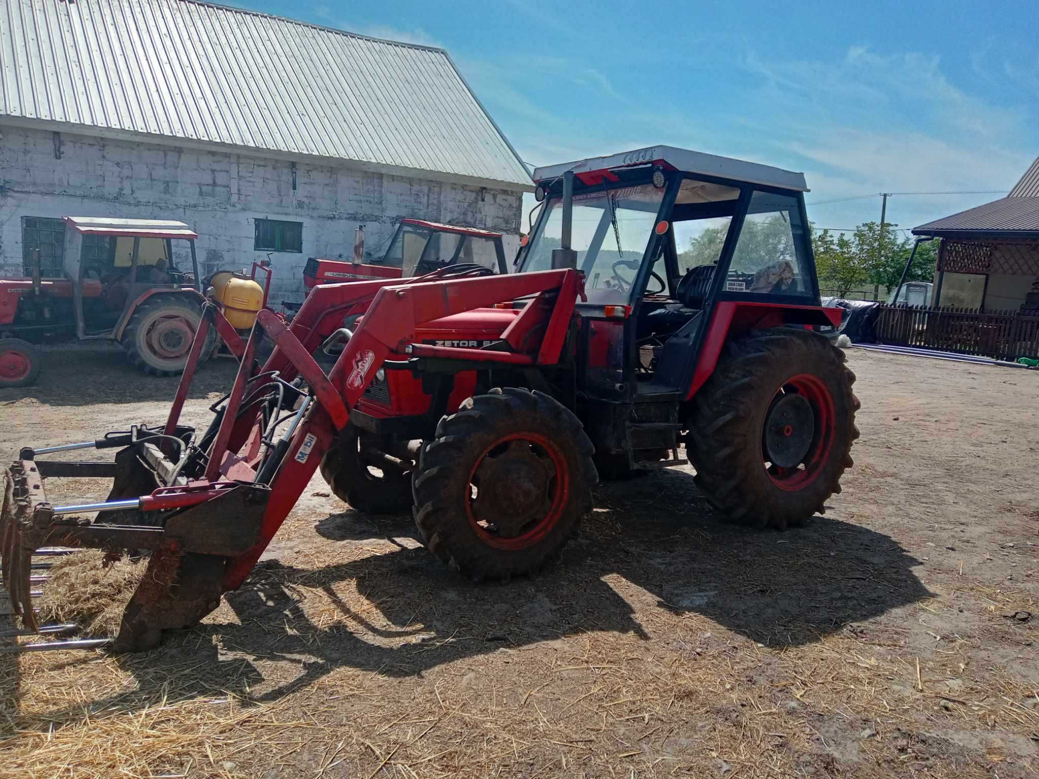 Zetor 6045 z turem