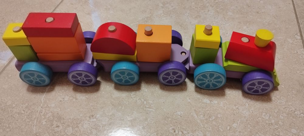 Дерев'яна дитяча еко-іграшка Cubika Поїзд Веселковий експрес