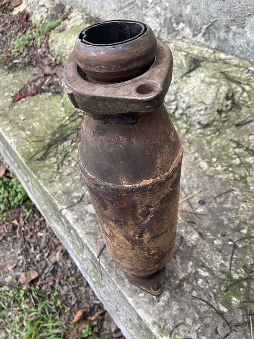 Продам каталізатор ваз 2108-2115