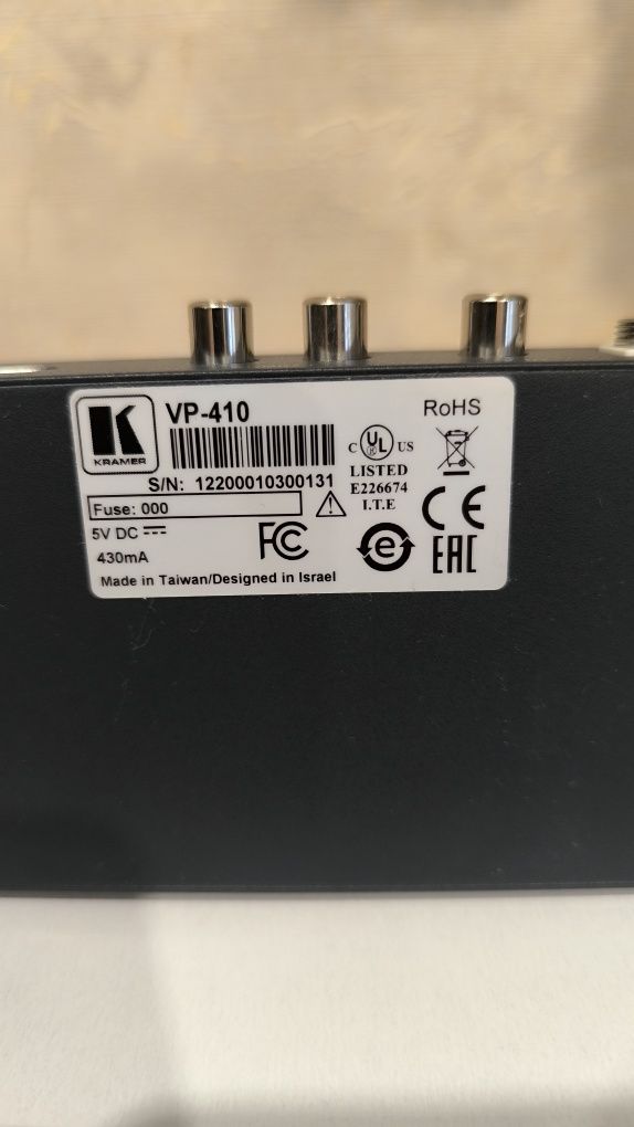 Конвертор видеосигнала. Kramer vp 410. RCA-HDMI Для ретро консолей