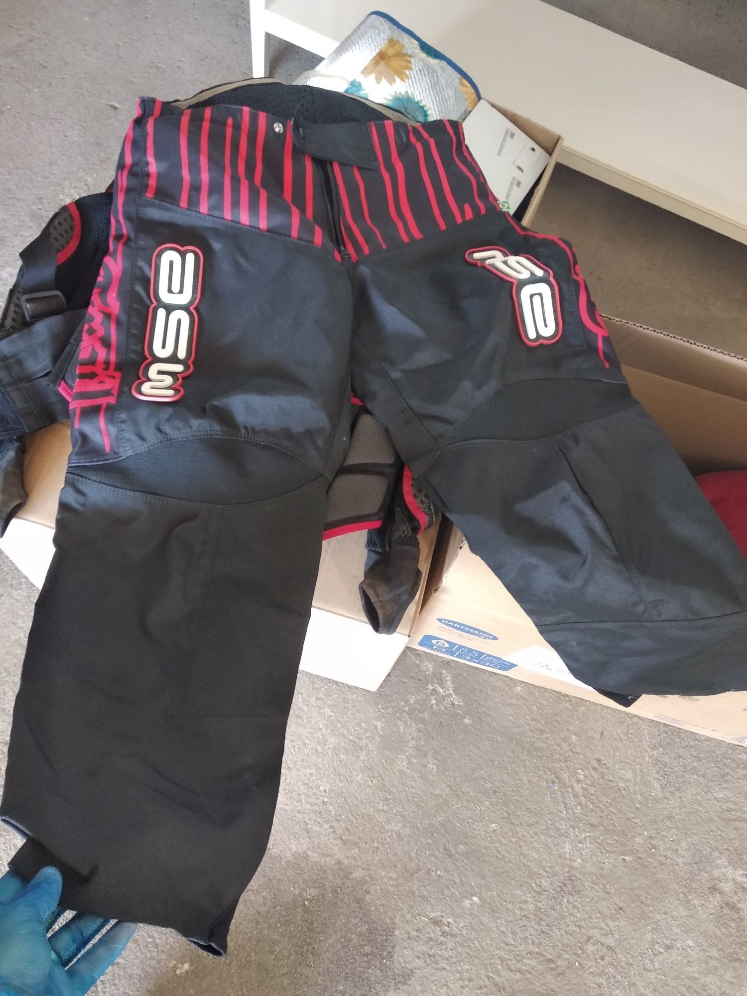 Material Enduro Moto 4