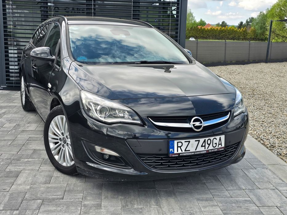 Wynajem samochodów- Opel Astra J Kombi 1.7 D- Niska kaucja- Brzozów