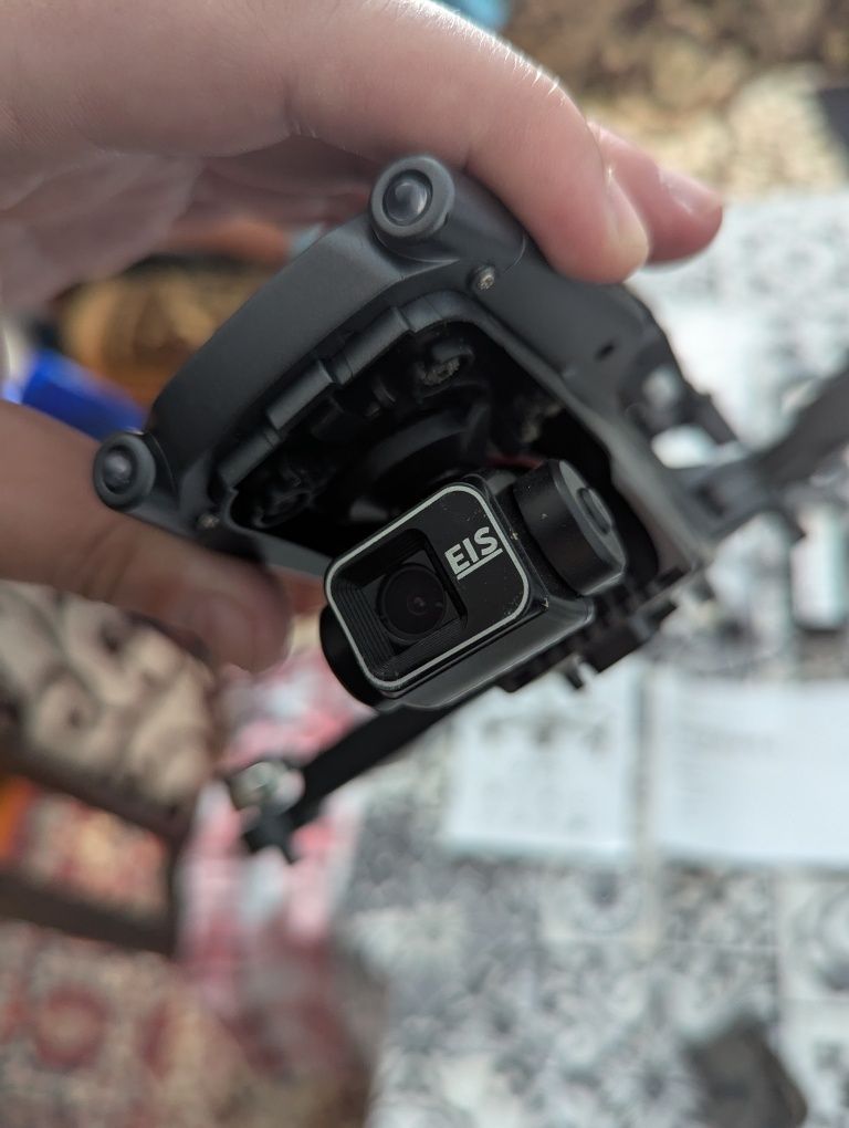 L600 pro max, дрон 3-х осьовий підвіс, запис на SD карту