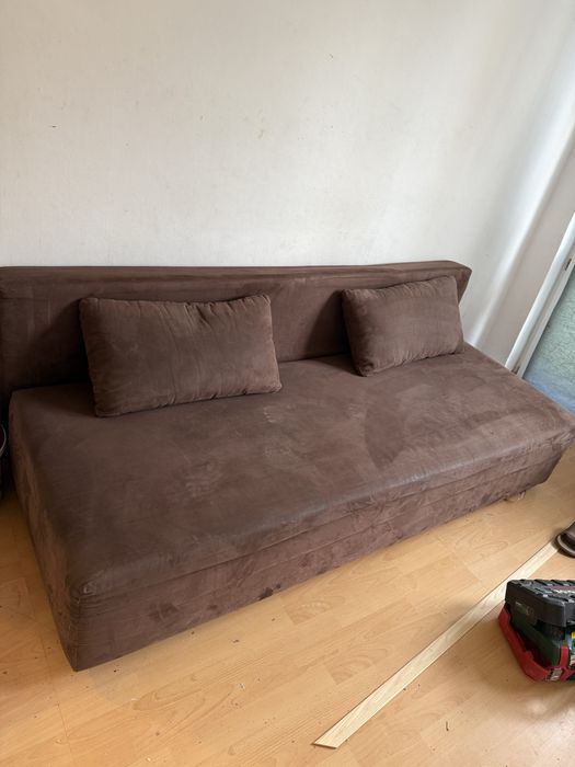 Kanapa używana z funkcją spania oddam