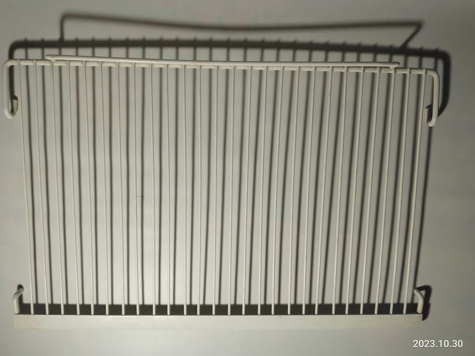 в холодильник полка стекло, бортик, решётка, контейнер ящик малый