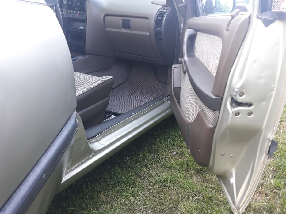 Продам Опель Омега а,2.0 Інжектор