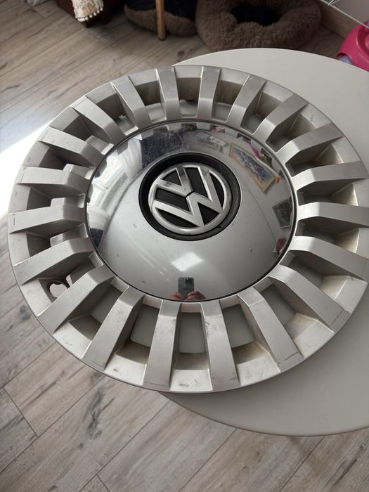 Ковпаки на колеса Wolksvagen new Beetle на два колеса