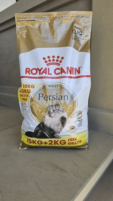 Корм сухий Royal Canin Persian Adult для персидських кішок 12кг.