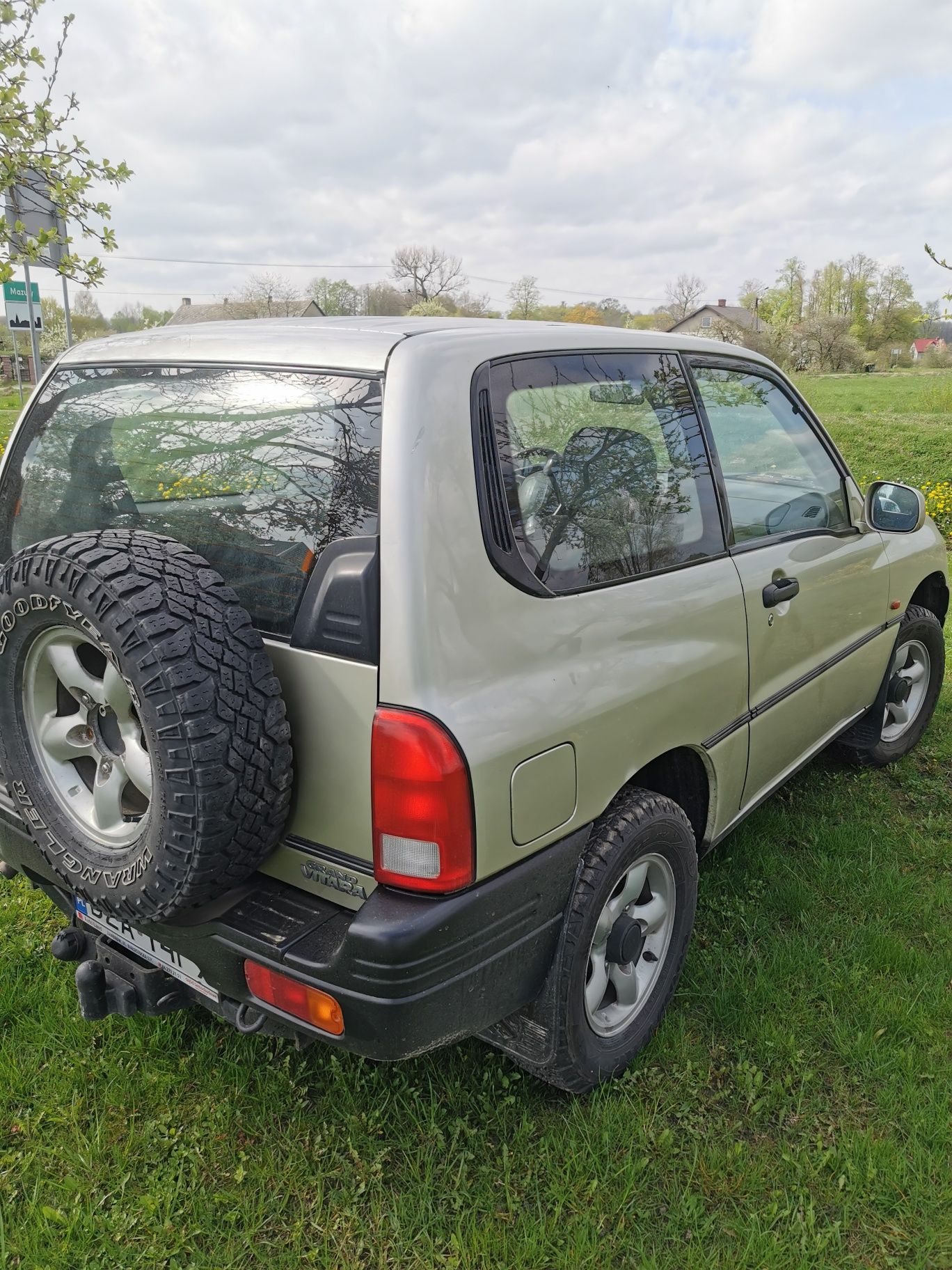 Suzuki Grand Vitara 4x4 1.6b klimatyzacja