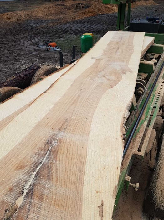 Tartak mobilny Tartak objazdowy Usługi trakiem mobilnym Tartak