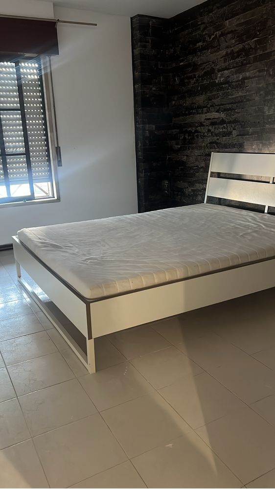 Quarto para arrendar