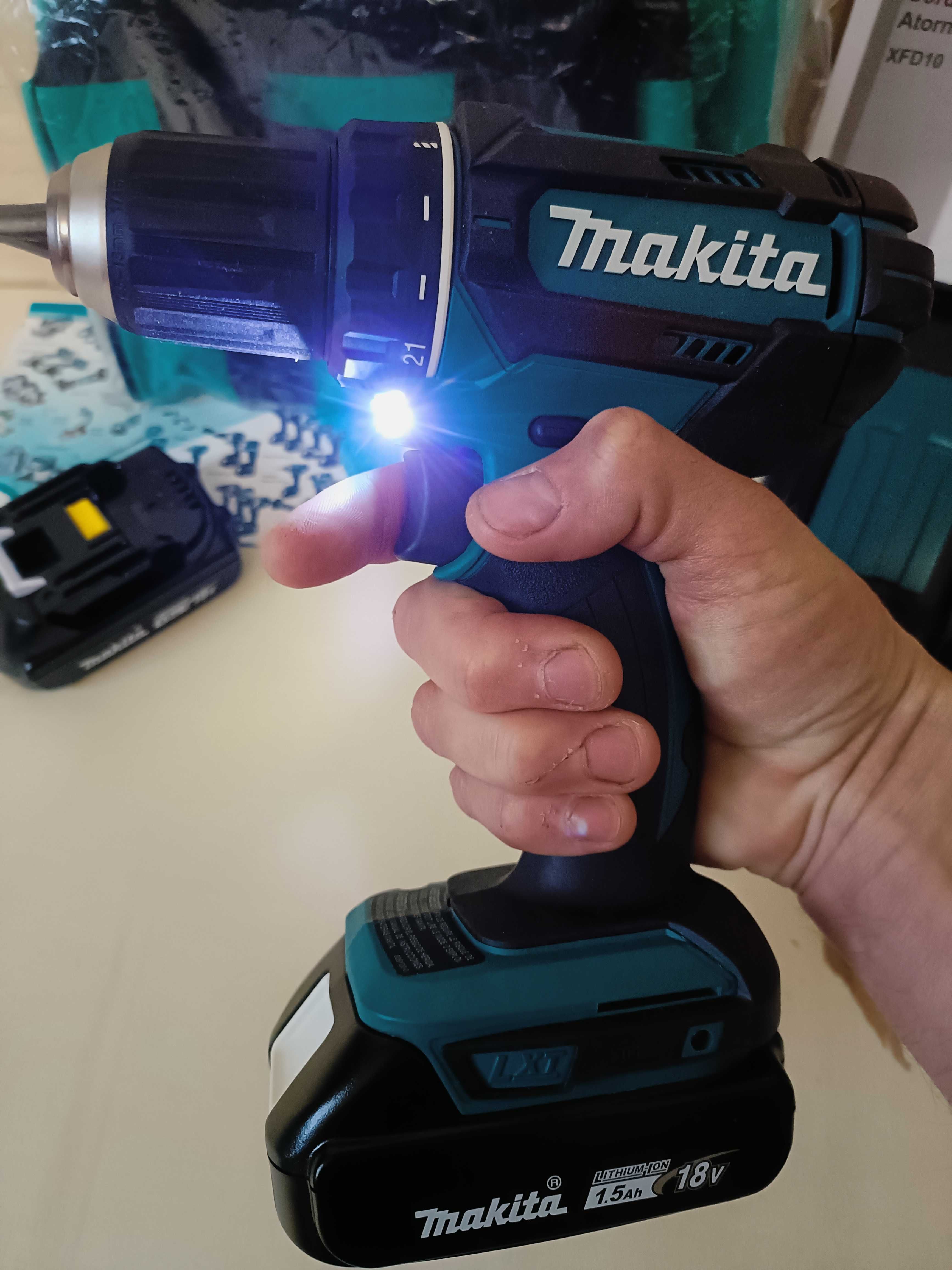 Акумуляторний дриль-шурупокрут MAKITA XFD10 (в Європі Makita DDF482)