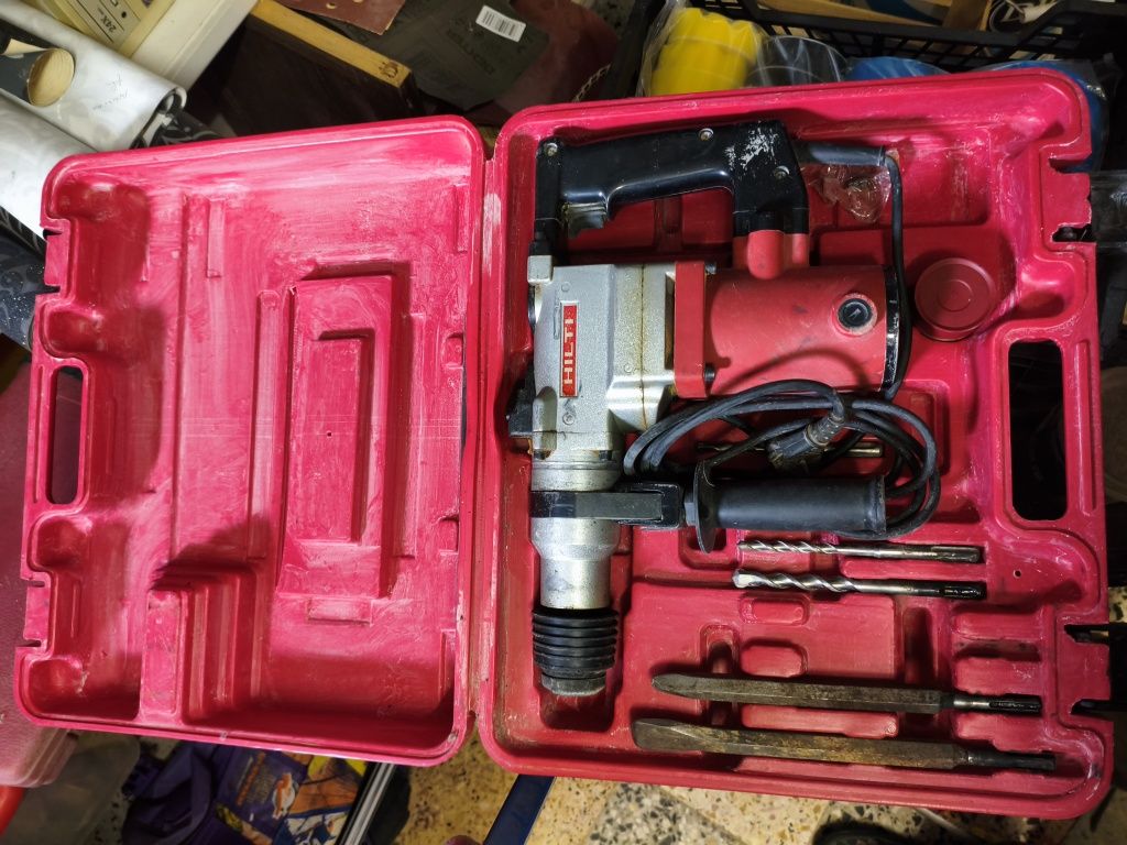 Martelo demolidor cinzelador HILTI