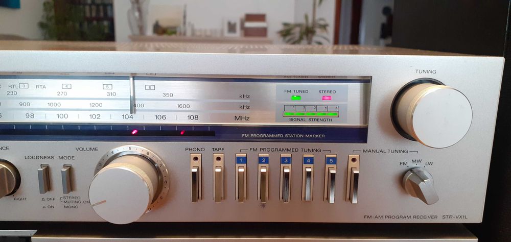 Aparelhagem Sony (anos 80) + Colunas Sanyo