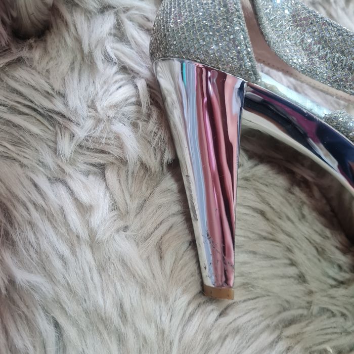 Michael Kors srebrne szpilki sandałki na obcasie 37