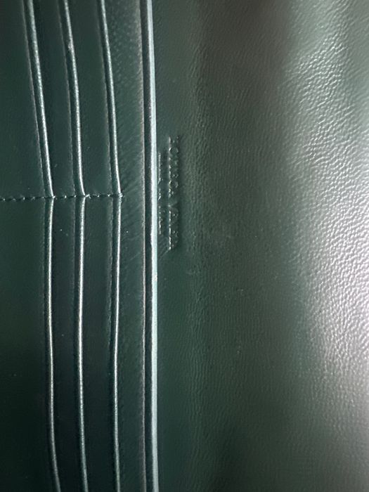 BOTTEGA VENETA
Long Andiamo Clutch