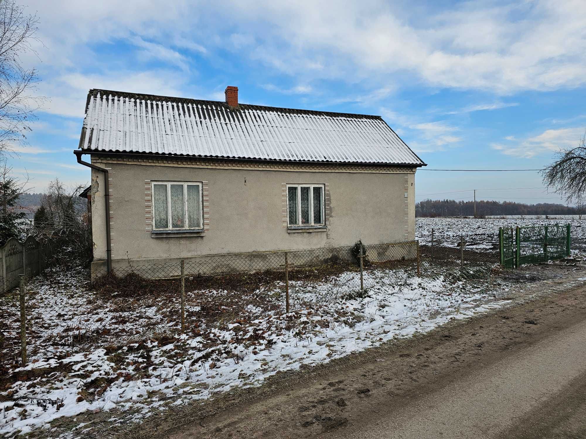 Dom plus działkę budowlano-rolną o pow. 96 ar.