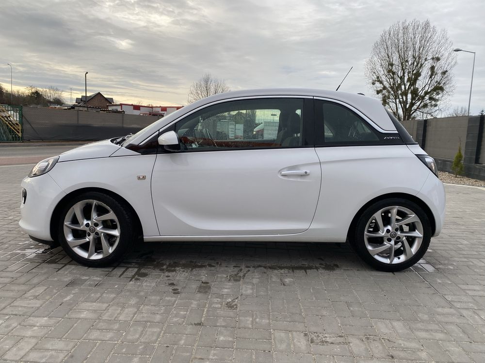 Opel Adam 1.2 benzyna 68.000 km panorama klima zadbany