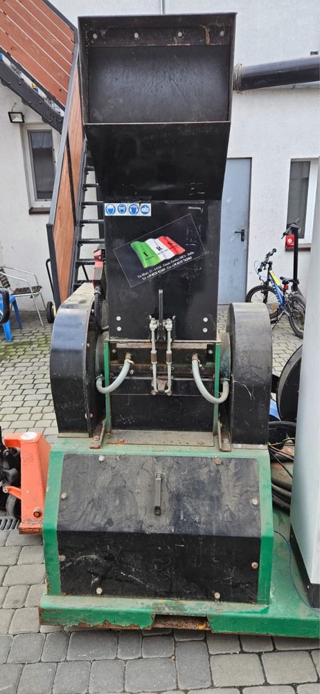 I.R.S Kombi Recykling Granulator kabli przewodow