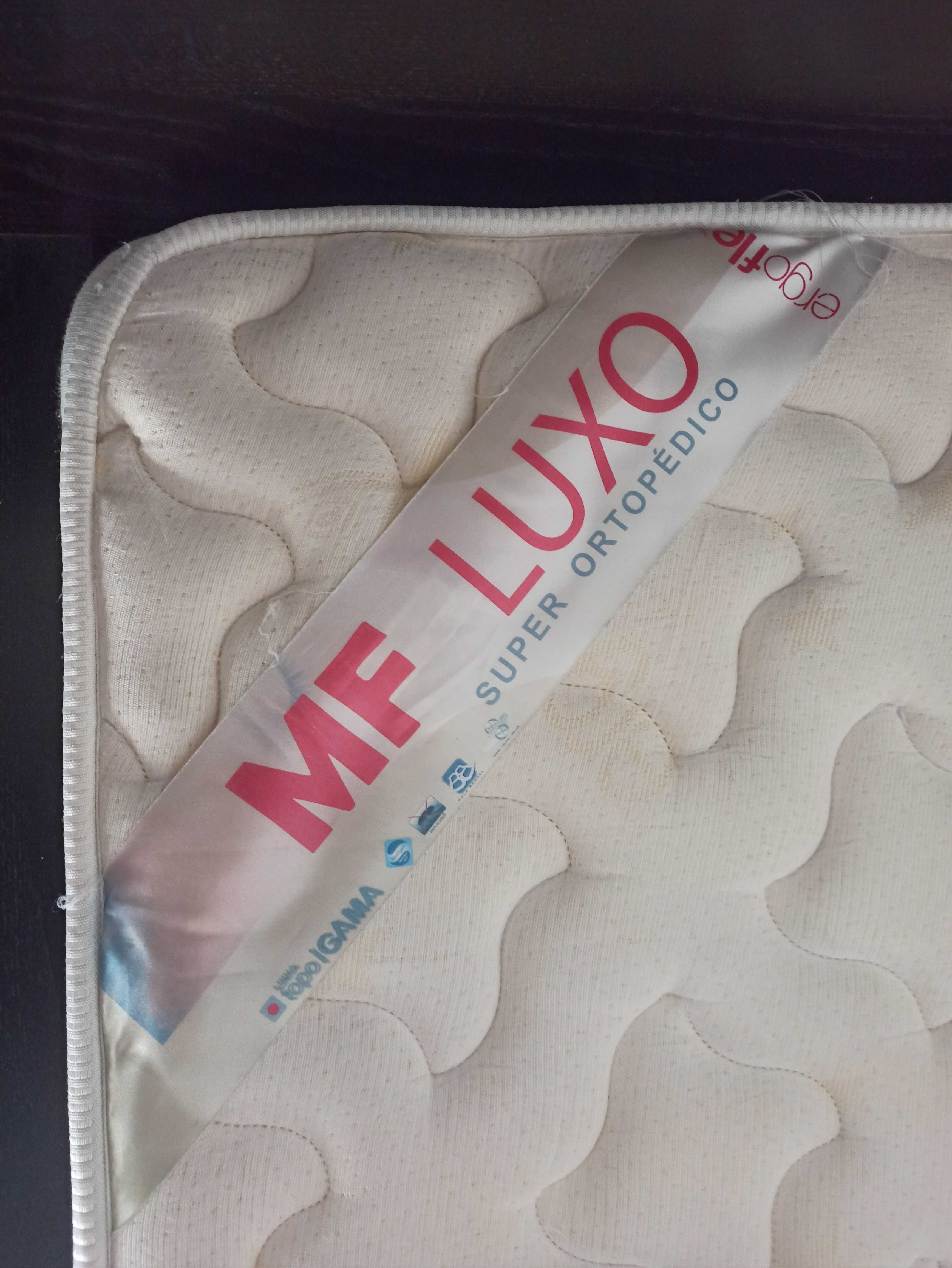 BAIXA DE PREÇO - Colchão de casal MF luxo 1,60*1,95