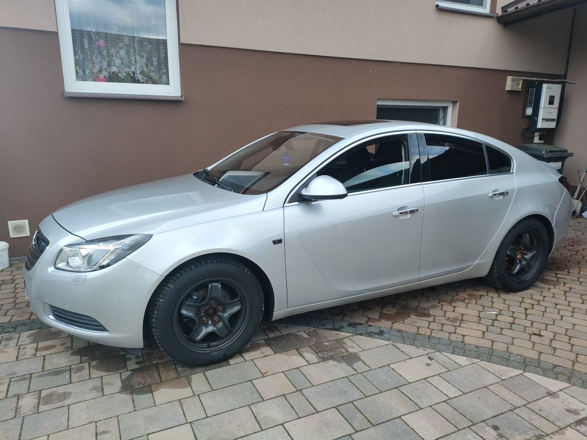 Opel Insignia 2010 2.0