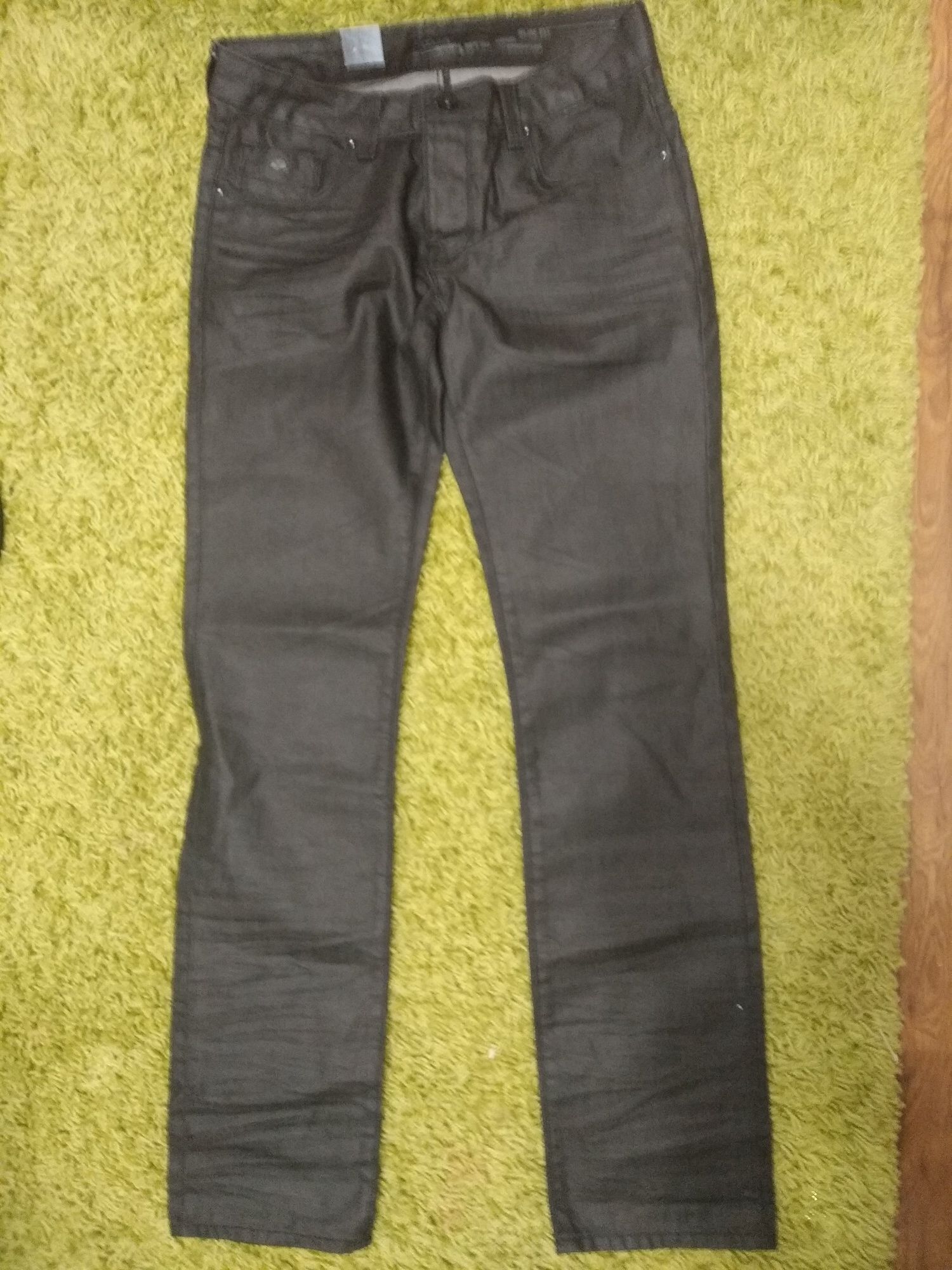 Джинсы Colin's man. 200 грн.