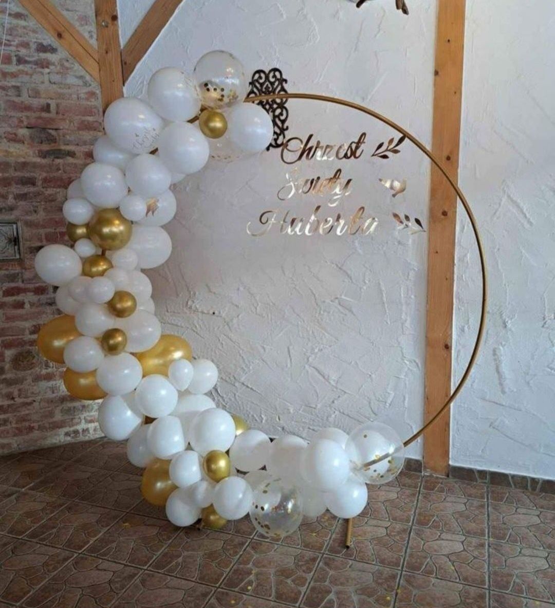 Koło, stelaż na balony plus napis