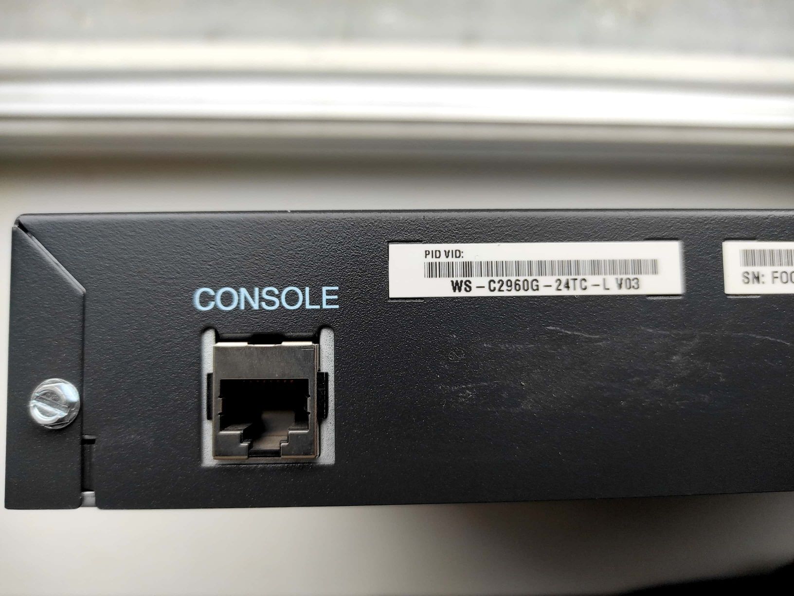 Комутатор Cisco WS-C2960G-24TC-L V03