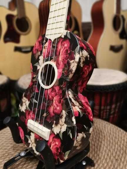 ukulele sopranowe Ever Play WU-21 F6 WH carbon sopran uku