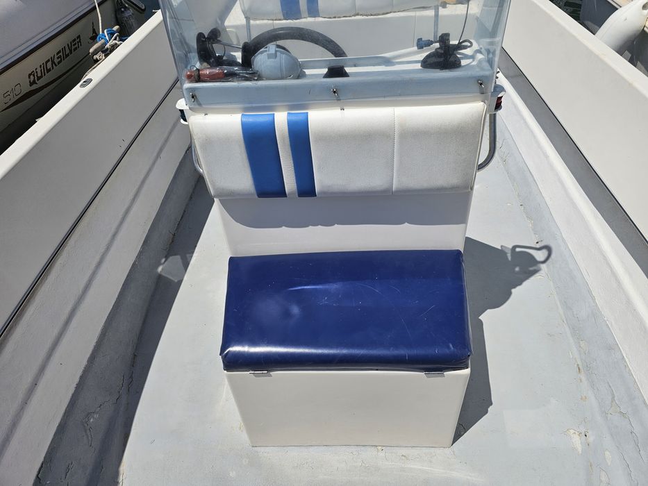 Barco Argus Modelo Pescador  5,47mt