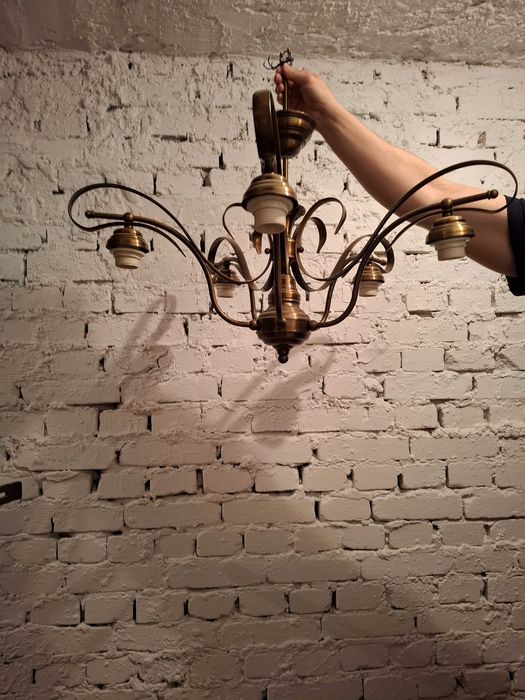 żyrandol bez kloszy