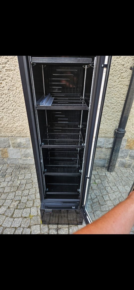 Witryna na napoje, lodówka do napoi