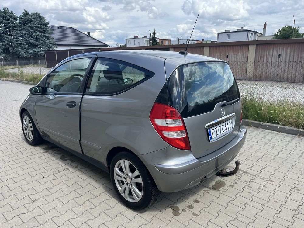 Mercedes-Benz Klasa A W169 2.0 109km