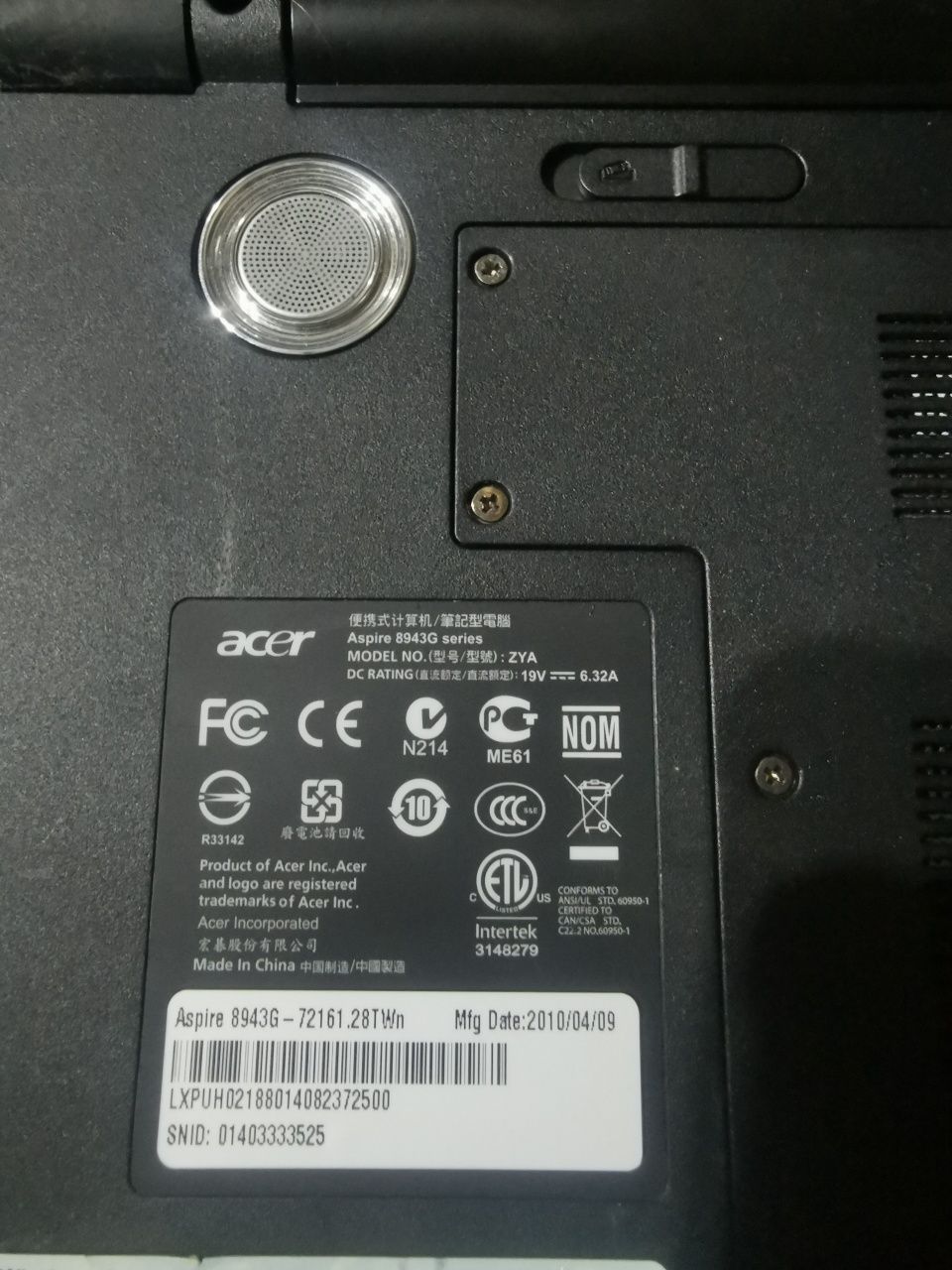 Acer 8943g  stan ok z ładowarka